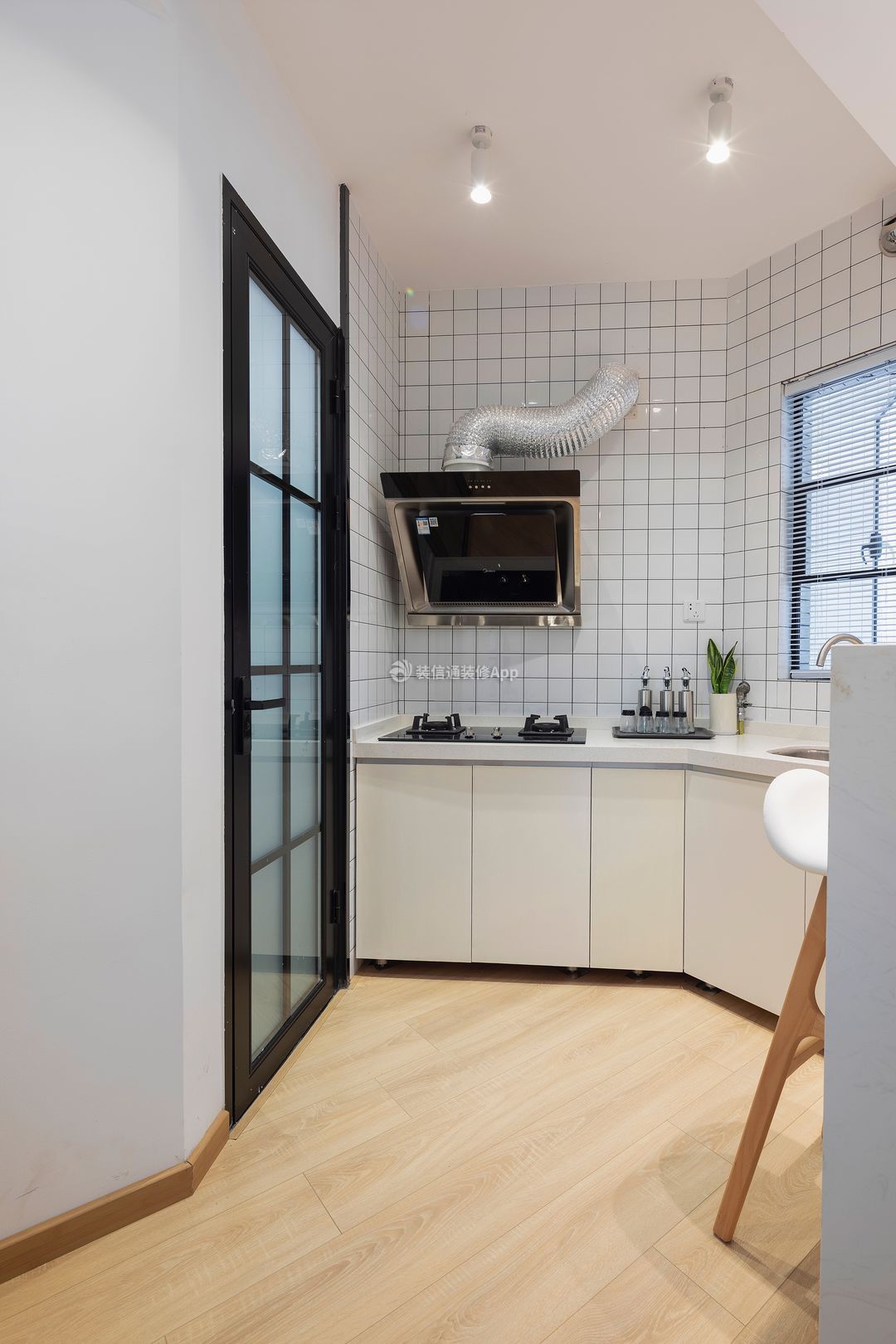 30平方米小户型厨房简约装修效果图