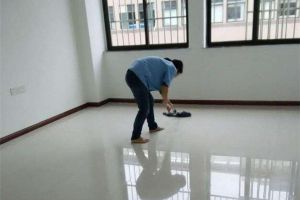 装修后地面清理方法