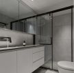 现代风格房子卫生间洗漱台设计效果图