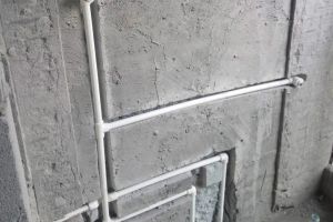 裝修時(shí)水管走上還是走下