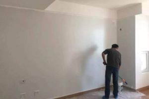 旧房刷墙漆的步骤