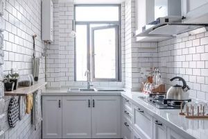 [济南生活家装饰]厨房怎么装修才更实用？厨房装修设计案例