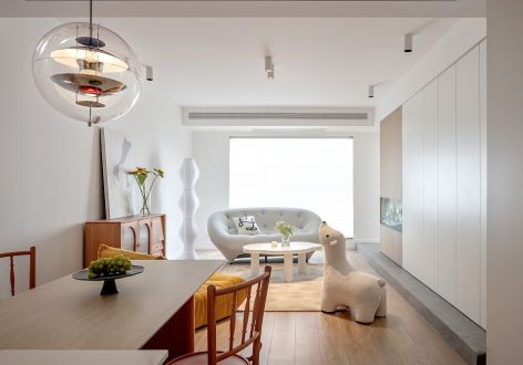 海伦国际现代风格90平米二居室装修案例