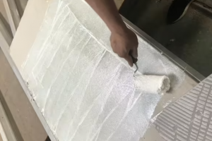 鋪瓷磚用什么膠