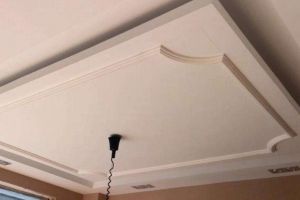 家装吊顶石膏板缝口油漆方法