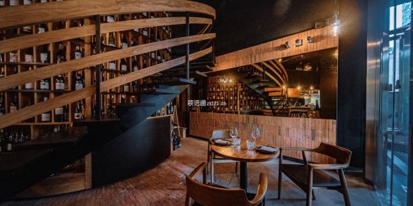 餐厅复古风格185㎡设计方案