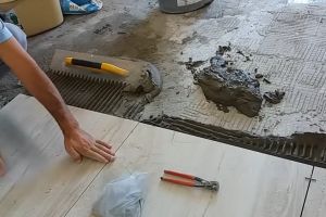 装修选瓷砖