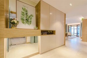 上合裝飾