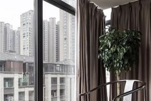 封閉式陽臺裝修技巧