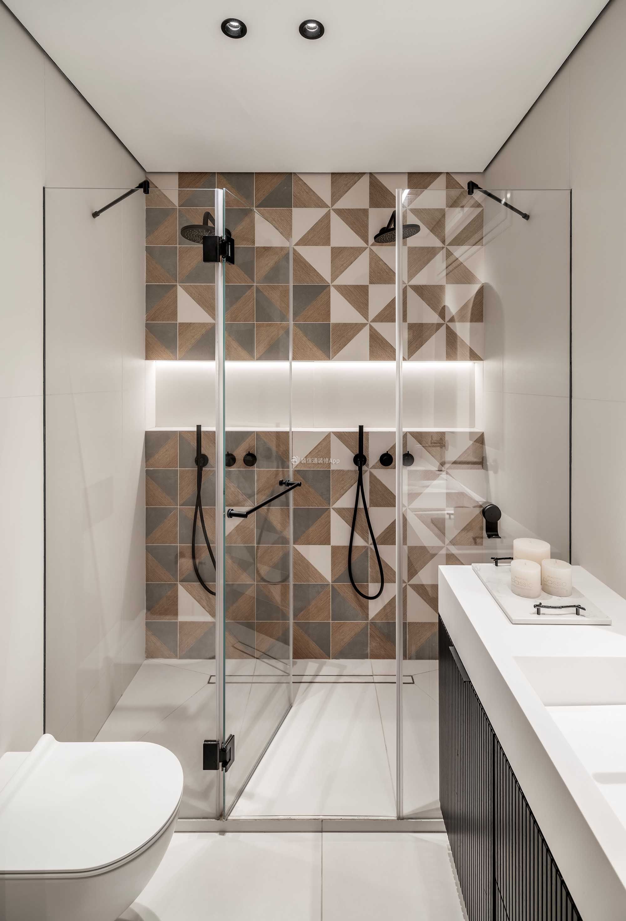 小户型公寓卫生间淋浴房背景墙装修设计效果图
