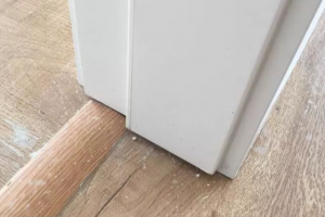 先裝門套還是先裝地板