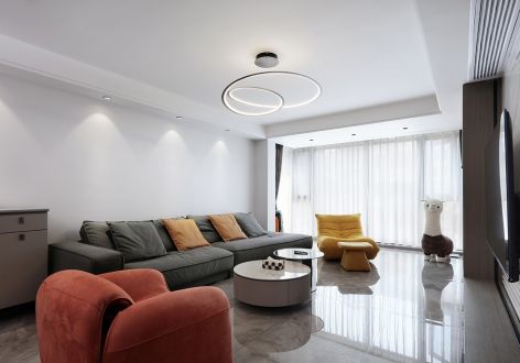 紫雲府现代风格98平米三居室装修案例