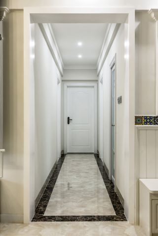 110平米现代住宅走廊装修设计效果图