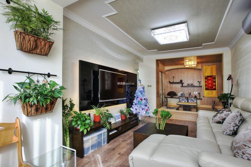 御景湾85㎡现代风格两居室装修案例