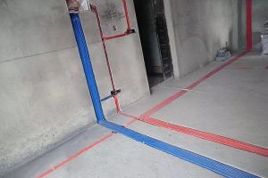 當(dāng)年裝修的房住著冷