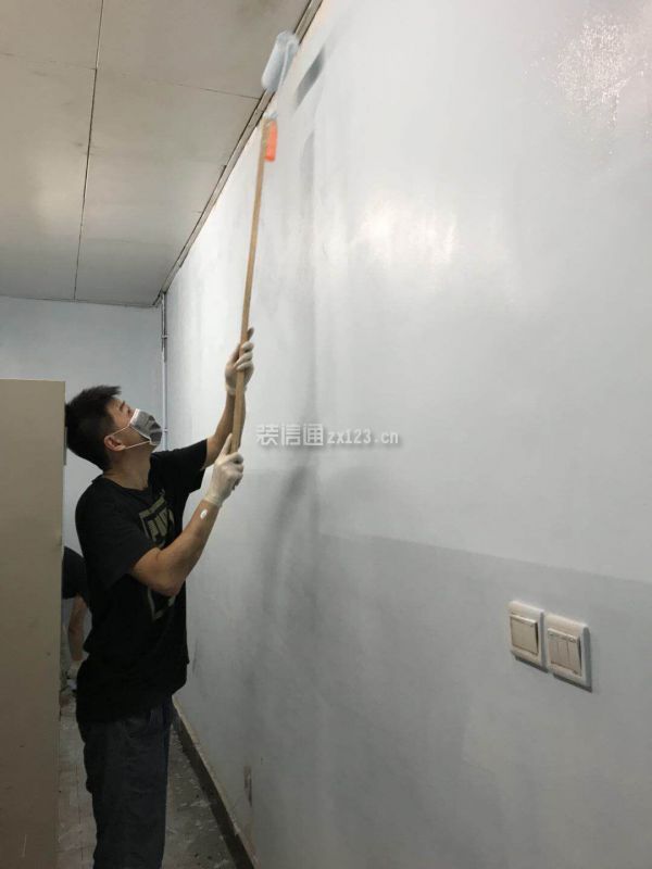 舊房刷乳膠漆