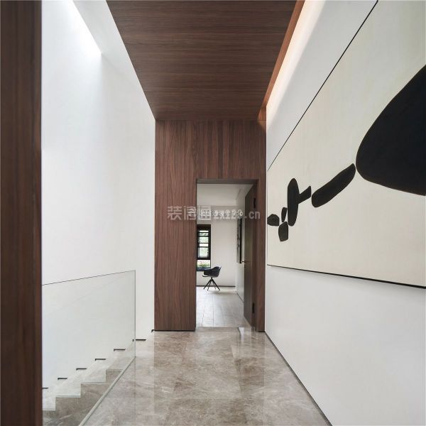 復(fù)式裝修走廊