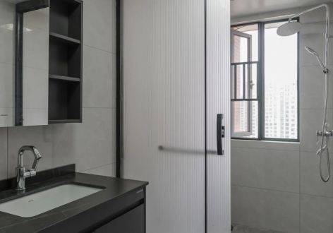 中海九樾101平米现代风格三室两厅装修案例
