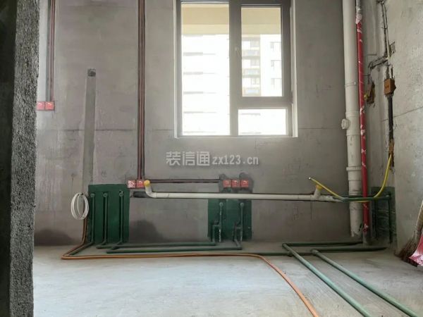 濟(jì)南萬(wàn)泰裝飾工地巡檢