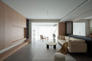 <P>三世同堂的大家庭，需要的餐桌自然也