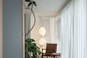 <P>三世同堂的大家庭，需要的餐桌自然也