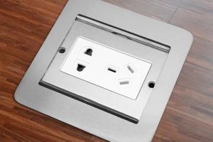 費用：硬裝4w+軟裝2.5w+電器5K
