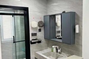 衛(wèi)生間貼膜好不好