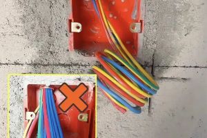 4人辦公桌安裝