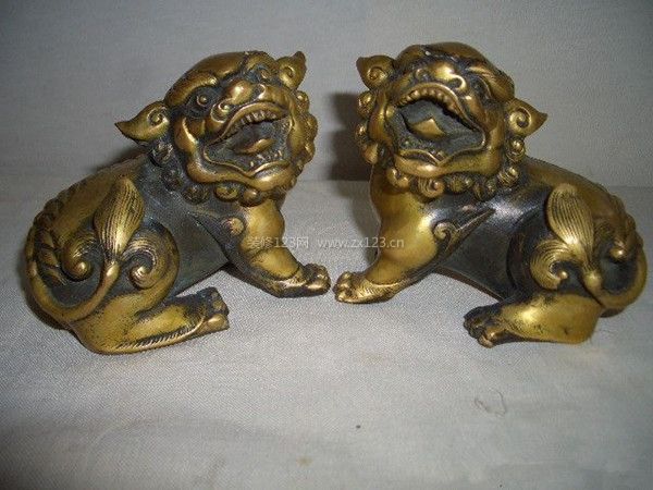 銅獅子