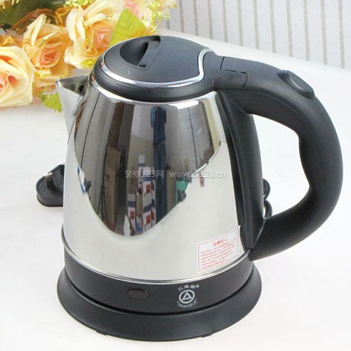 三角牌電水壺