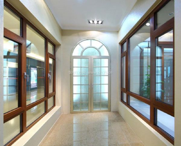 高檔門窗材質(zhì)