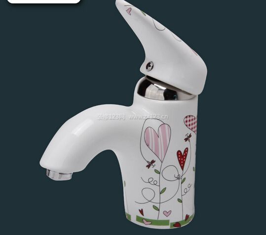 卡通水龍頭漏水怎么辦