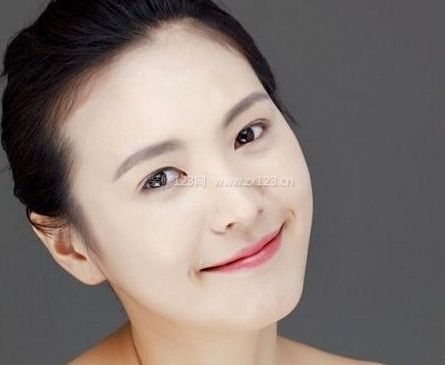 嘴角長痘痘是什么原因