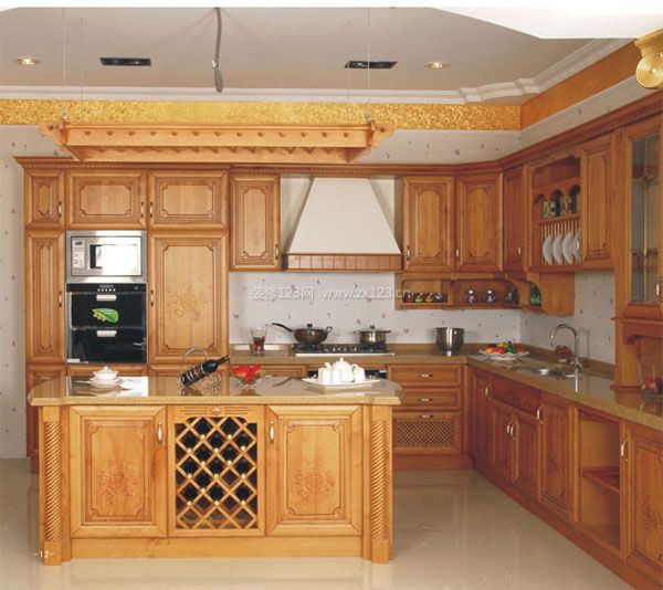 櫥柜實木門優(yōu)缺點