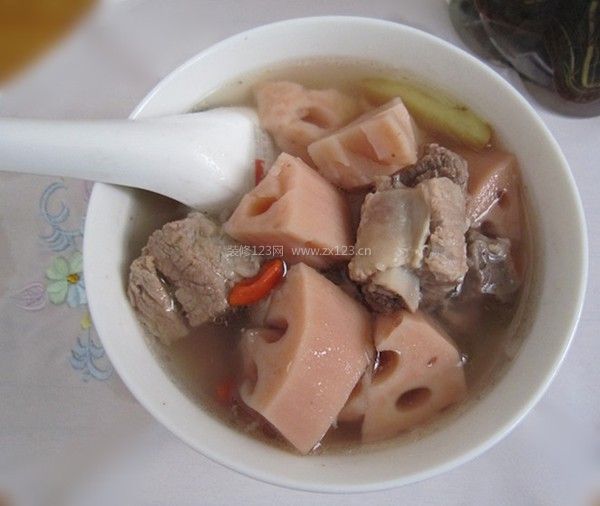 蓮藕排骨湯
