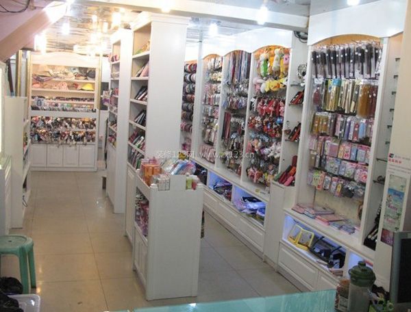 飾品展示架效果圖