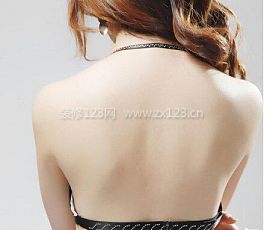 后背長痘痘