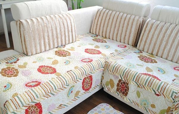 沙發(fā)墊清洗方法