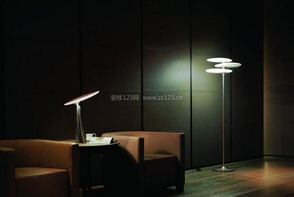 led落地?zé)舭惭b