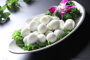 小班裝飾蛋寶寶