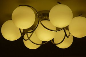 现代风格客厅灯