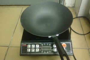 九陽電磁爐e0