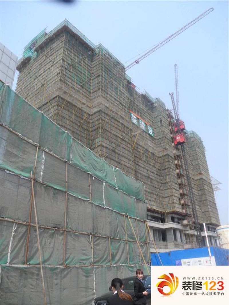 高成天鹅湖实景图18#工程进度（2013-5-22）