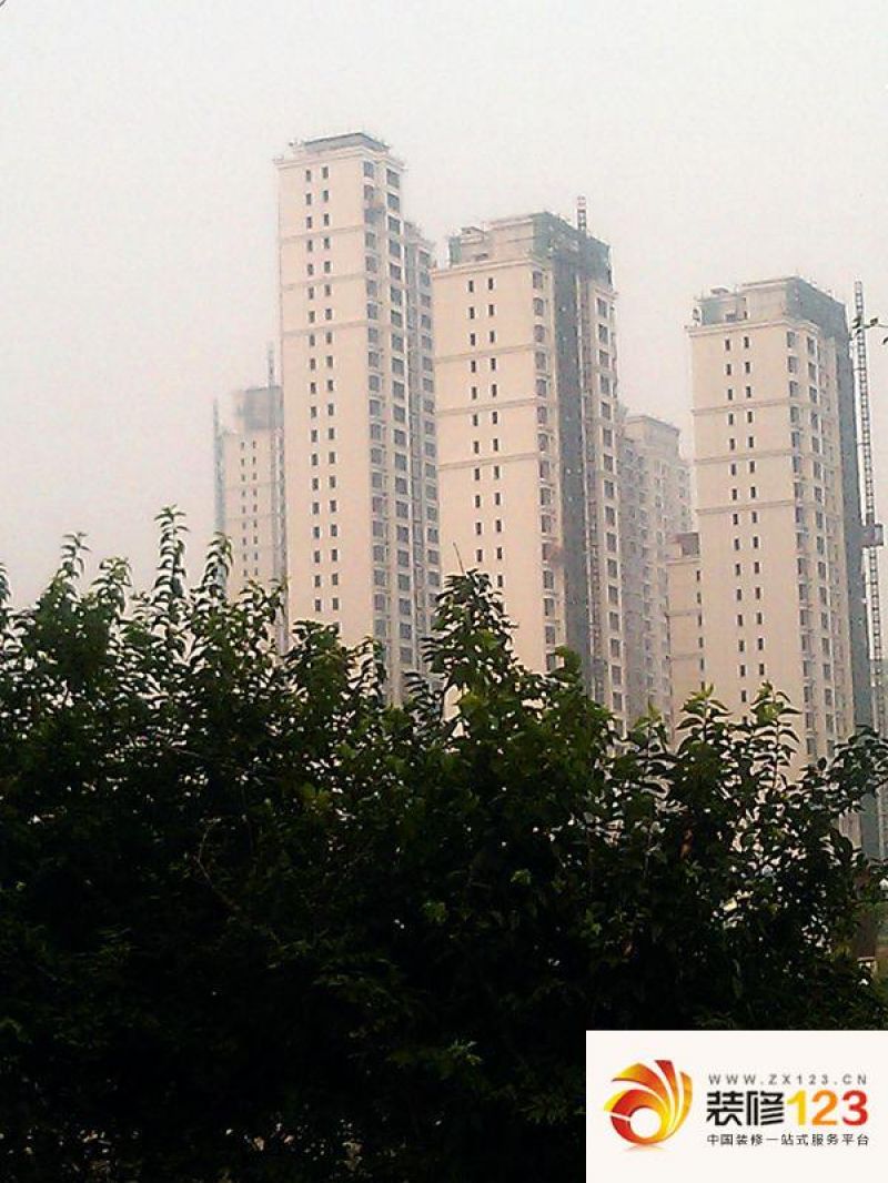 钢城水岸实景图工程(2013-07-01)