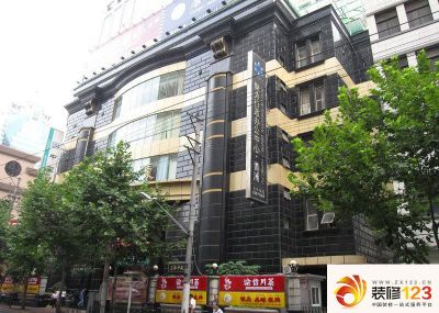 华盛大厦开发商:上海华盛建设发展有限公司地址:黄浦九江路399号(近