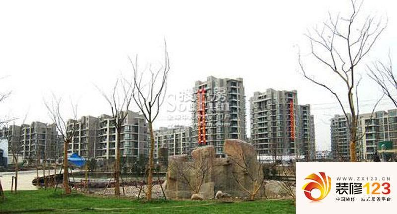 龙盛华城右岸