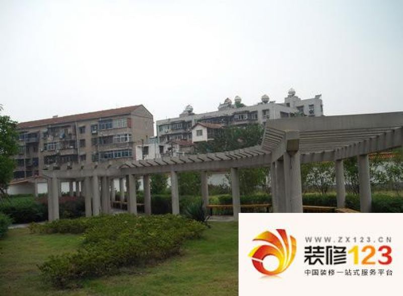 武汉青菱乡烽火村商铺青菱乡烽火村商铺外景图.