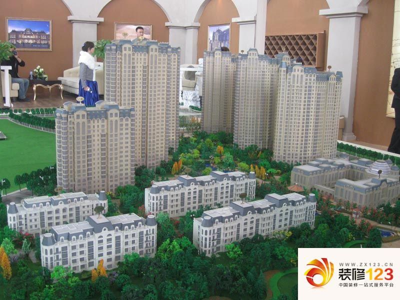 青岛金沙滩壹号金沙滩壹号实景图二期围挡外观(20.
