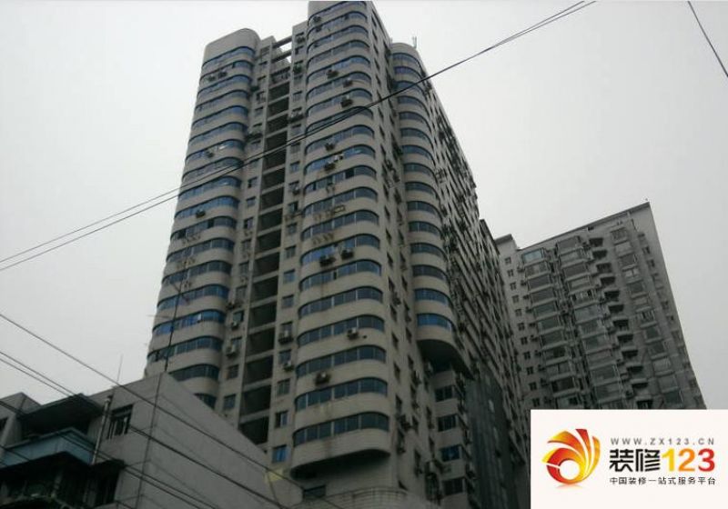 亚新大厦qq截图20130412173511.