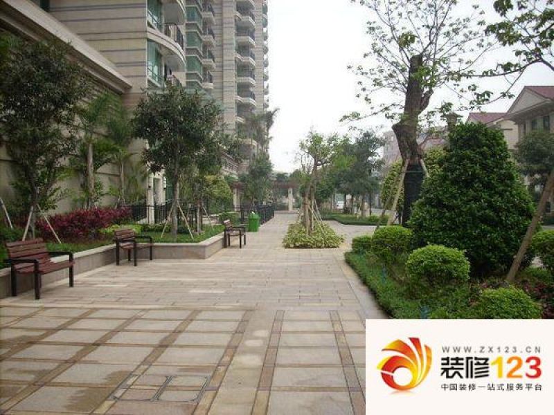 雅居乐雍逸豪廷